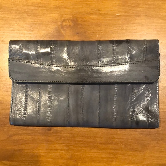 Handbags - EEL SKIN WALLET Gray Card Slots Pen Holder Vintage Classic Magnet Closure EUC
